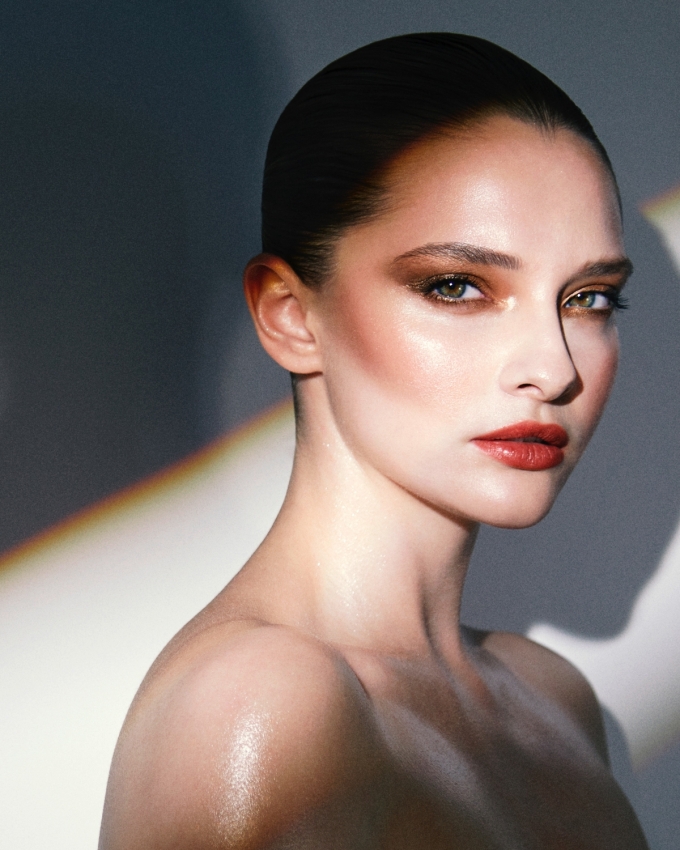 JODI URICHUK - PORTFOLIO - BEAUTY